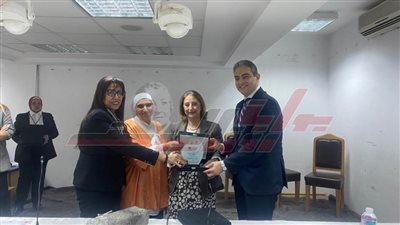 جامعة القاهرة تُكرّم نقيب الإعلاميين تقديرًا لدوره البارز في دعم شباب الجامعات