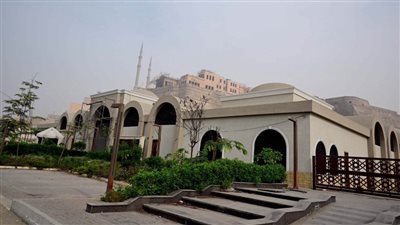 رئيس الوزراء يتفقد عددًا من أعمال تطوير الطرق بالقاهرة