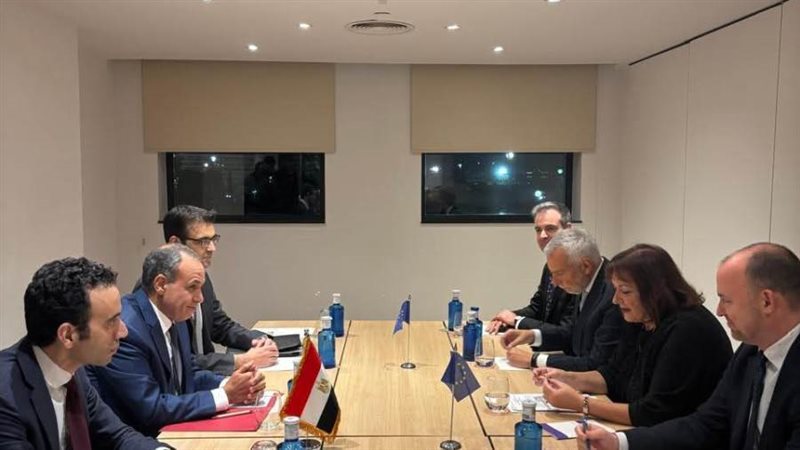 اجتماع وزير الخارجية