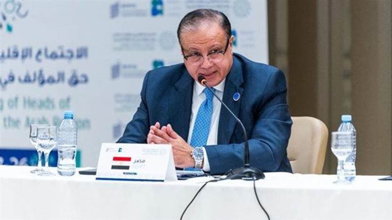 الدكتور هشام عزمي