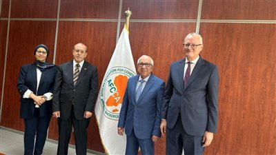 الأمين العام المساعد لجامعة الدول العربية يلتقي برئيس الاتحاد الأفريقي لمنظمات مقاولي التشييد