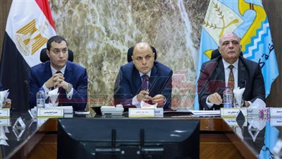 تنفيذي كفر الشيخ يناقش عددًا من القرارات التنموية