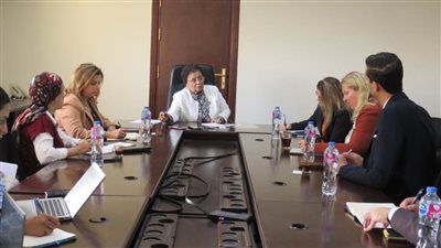 الصحة تبحث مع 