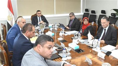 وزير الإسكان يترأس اجتماع صندوق الإسكان الاجتماعي