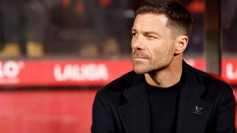 ألونسو واثق