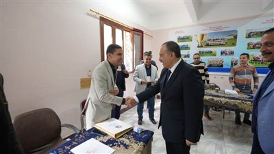  محافظ أسيوط يتفقد لجان الدائرة الثالثة ويؤكد المشاركة واجب وطني وحق للمواطنين