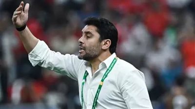 أحمد حسن ينهي الجدل ويوضح حقيقة استبعاد شريف من معسكر منتخب مصر