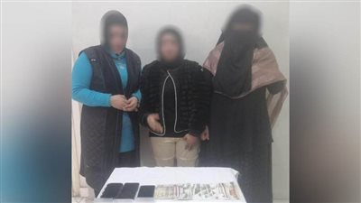 ضبط 3 سيدات بمحيط دائرة إنتخابية بحوزتهن مبالغ مالية بسوهاج 