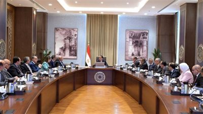 رئيس الوزراء يُتابع إجراءات منع تهريب السلع والبضائع في مختلف المنافذ