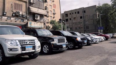 غرفة القاهرة تناقش المقترحات حول قرار نقل معارض السيارات