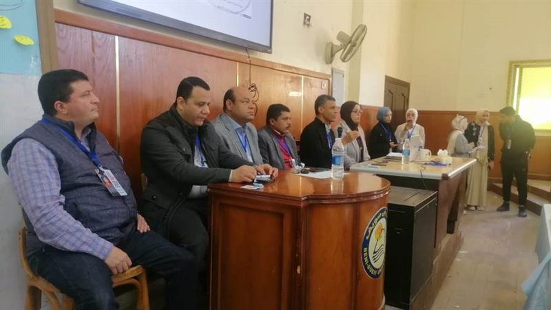 ندوة جامعة بنى سويف