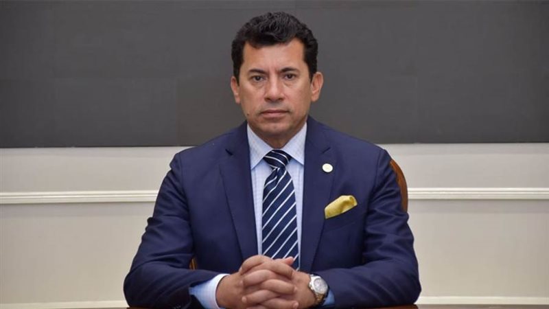 الدكتور أشرف صبحي