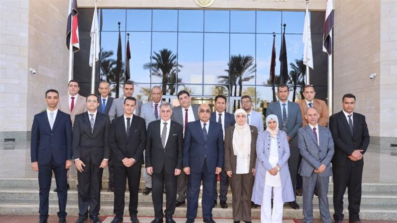 وزير العدل بتوسط