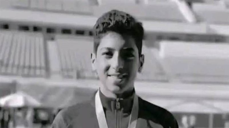 السباح البورسعيدي يوسف محمد