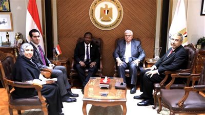 وزير التعليم العالي يستقبل مفوض التعليم والعلوم بالاتحاد الأفريقي 