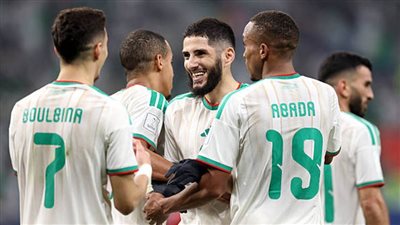 كأس العرب.. منتخب الجزائر يهزم البحرين بخماسية مقابل هدف