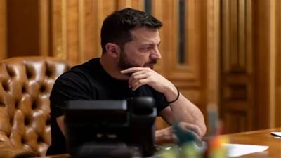 زيلينسكي يجري اتصالًا مع ويتكوف وكوشنر