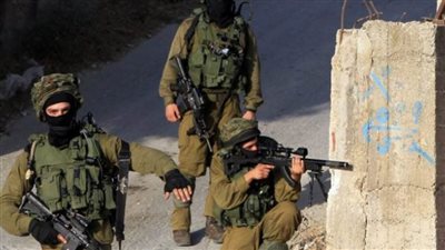 إعلام فلسطيني: قوات الاحتلال تطلق نيرانها بكثافة جنوب قطاع غزة
