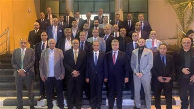 وزير الخارجية يلتقي الجالية المصرية في قطر