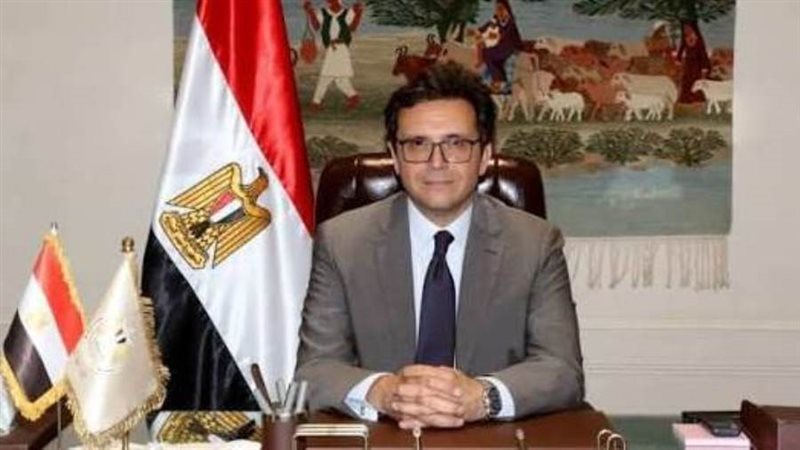 الدكتور احمد هنو