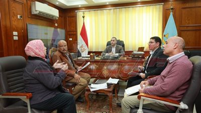 بحث عدد من طلبات وشكاوى المواطنين بكفر الشيخ 