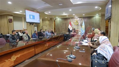 اللجنة التنسيقية تناقش توصيات وتحليل الموقف السكاني بكفر الشيخ