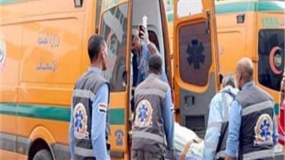 إصابة 4 أشخاص في حادث تصادم سيارتين بالطريق الصحراوى الغربي بأسيوط