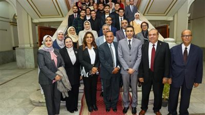 د.منال عوض: نسعى للاستفادة من خبرات تجارة القاهرة لتطوير فكر العاملين بالمحليات