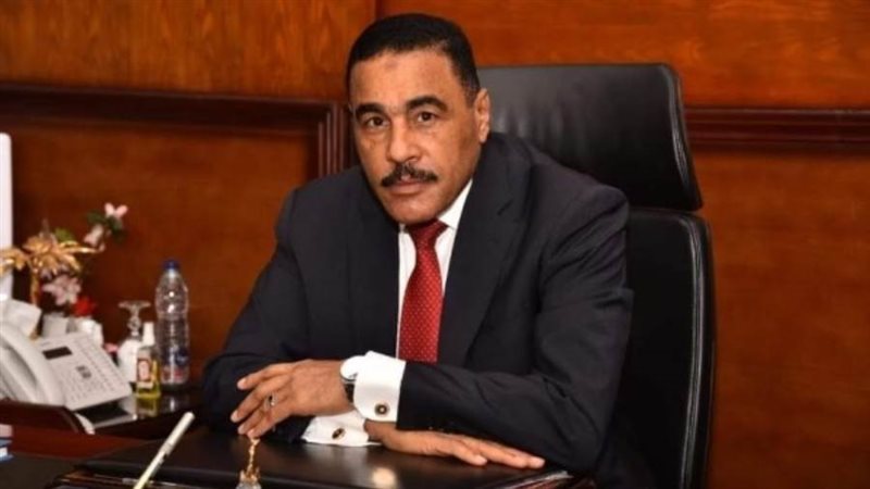 محافظ مطروح خالد