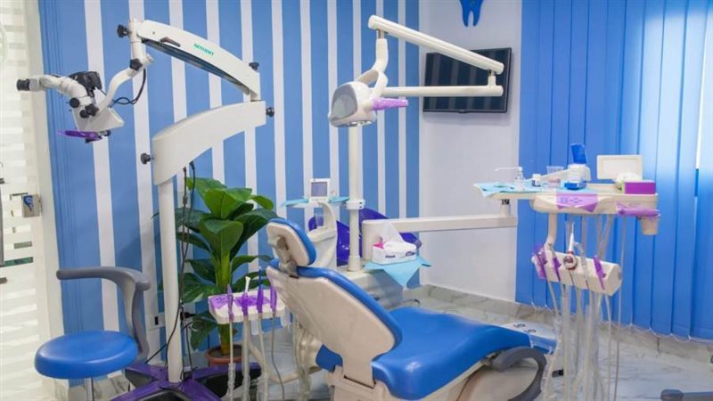عيادات أسنان صحة
