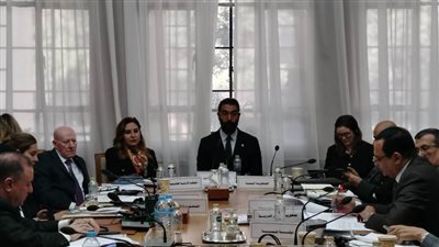 مصر تستعرض تجربتها الرائدة في مواجهة تحديات القانون الدولي الإنساني بالجامعة العربية