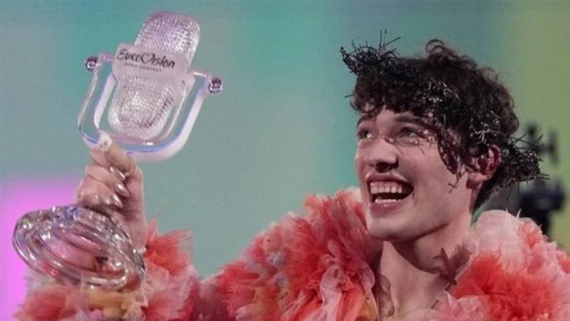 المغني السويسري نيمو