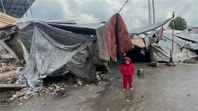 المكتب الإعلامي الحكومي بغزة: انهيار 13 منزلًا وغرق 27 ألف خيمة بسبب المنخفض الجوي