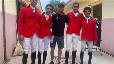منتخب الفروسية على القمة ويتأهل رسميًا إلى كأس العالم 2026 لالتقاط الأوتاد
