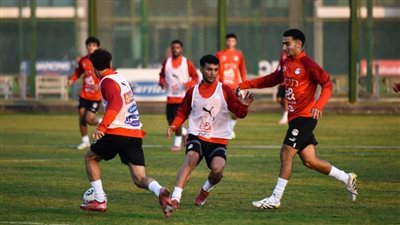 بالصور.. منتخبنا الوطني تحت 18 عاما يواصل تدريباته استعدادا للتصفيات الأفريقية