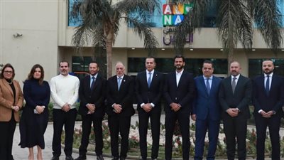 لتقديم أوجه الدعم.. قيادات الأمانة المركزية بـ