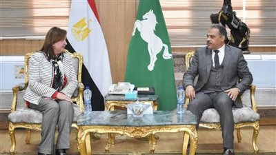 محافظ الشرقية يبحث سُبل تعزيز حماية ودعم حقوق الطفل 