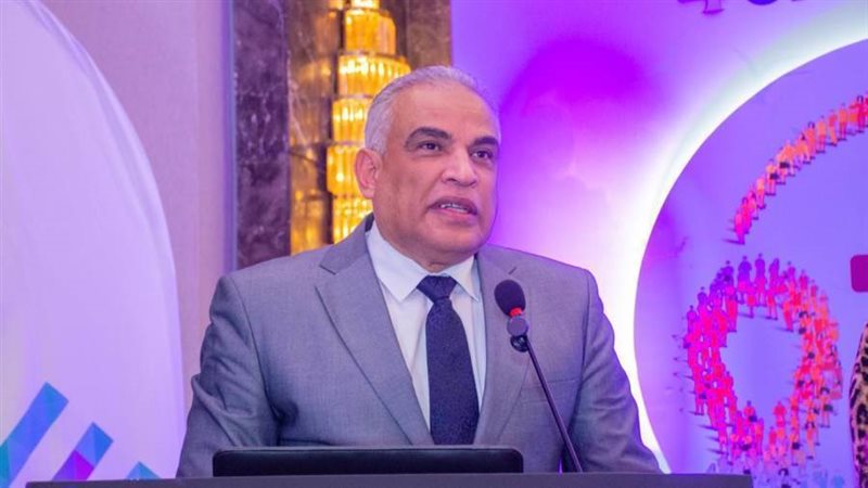 رئيس جامعة طنطا خلال