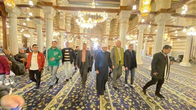 احتفالًا بيوم الثقافة.. المجلس الأعلى للشؤون الإسلامية ينظم زيارة لمسجد السيدة زينب