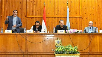  ازرع غذائك بايدك