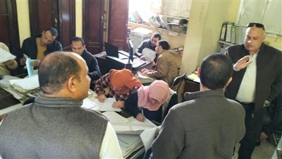 رئيس مركز ومدينة وادى النطرون يتابع ملف تقنين أراضي أملاك الدولة 