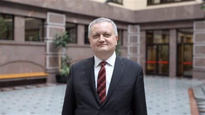 سفير روسيا بالقاهرة يبحث مع مشرف منظمة تضامن الشعوب الأفريقية والآسيوية قضايا دولية