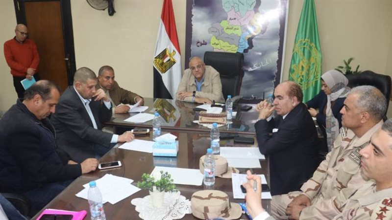 لقاء الاسبوعي