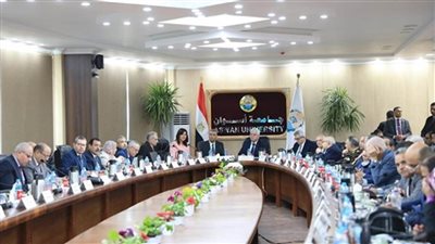 وزير التعليم العالي يترأس اجتماع المجلس الأعلى للجامعات بجامعة أسوان