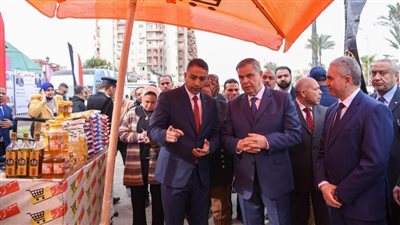 بتخفيضات تصل إلى 30%.. محافظ الإسكندرية يفتتح أول معارض «أهلا رمضان ٢٠٢٥» 