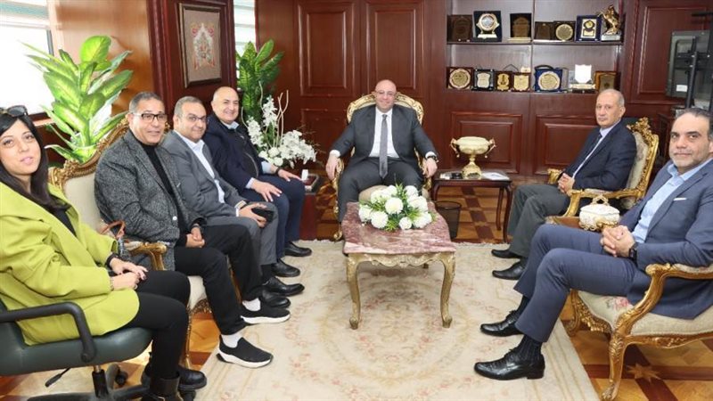 لقاء محافظ بنى سويف