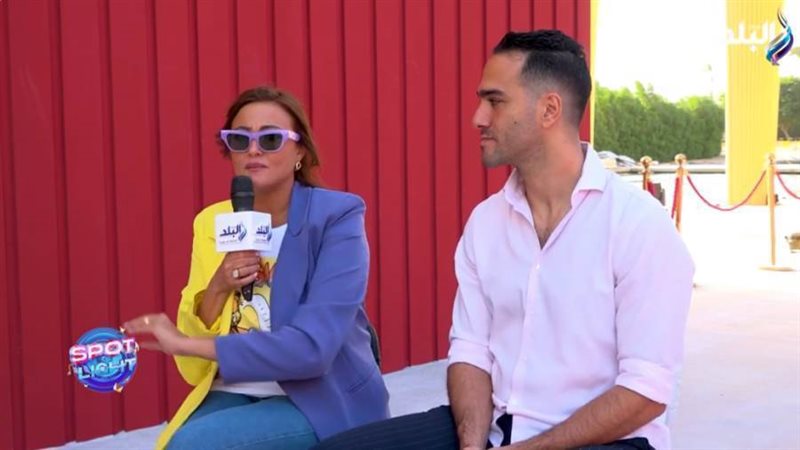 بشرى مع زوجها خالد