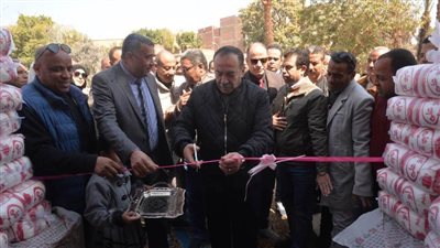 محافظ أسيوط يفتتح معرض 