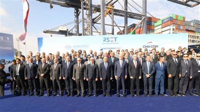 بدء التشغيل التجريبي لمحطة البحر الأحمر لتداول الحاويات رقم ١ بميناء السخنة