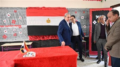 بالصور.. محافظ الغربية يراجع جاهزية لجان الإعادة لانتخابات النواب في طنطا
